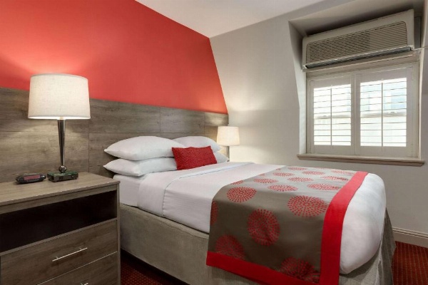 Ramada by Wyndham Oakland Downtown City Center image 12